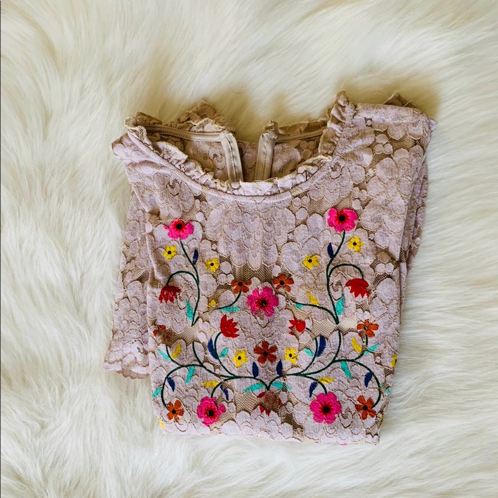 Sequin hearts floral lace dress - Picture 2 of 4